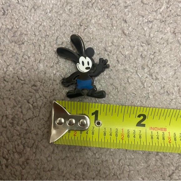 Sun and Rabbit Pins Disney - Picture 4 of 6